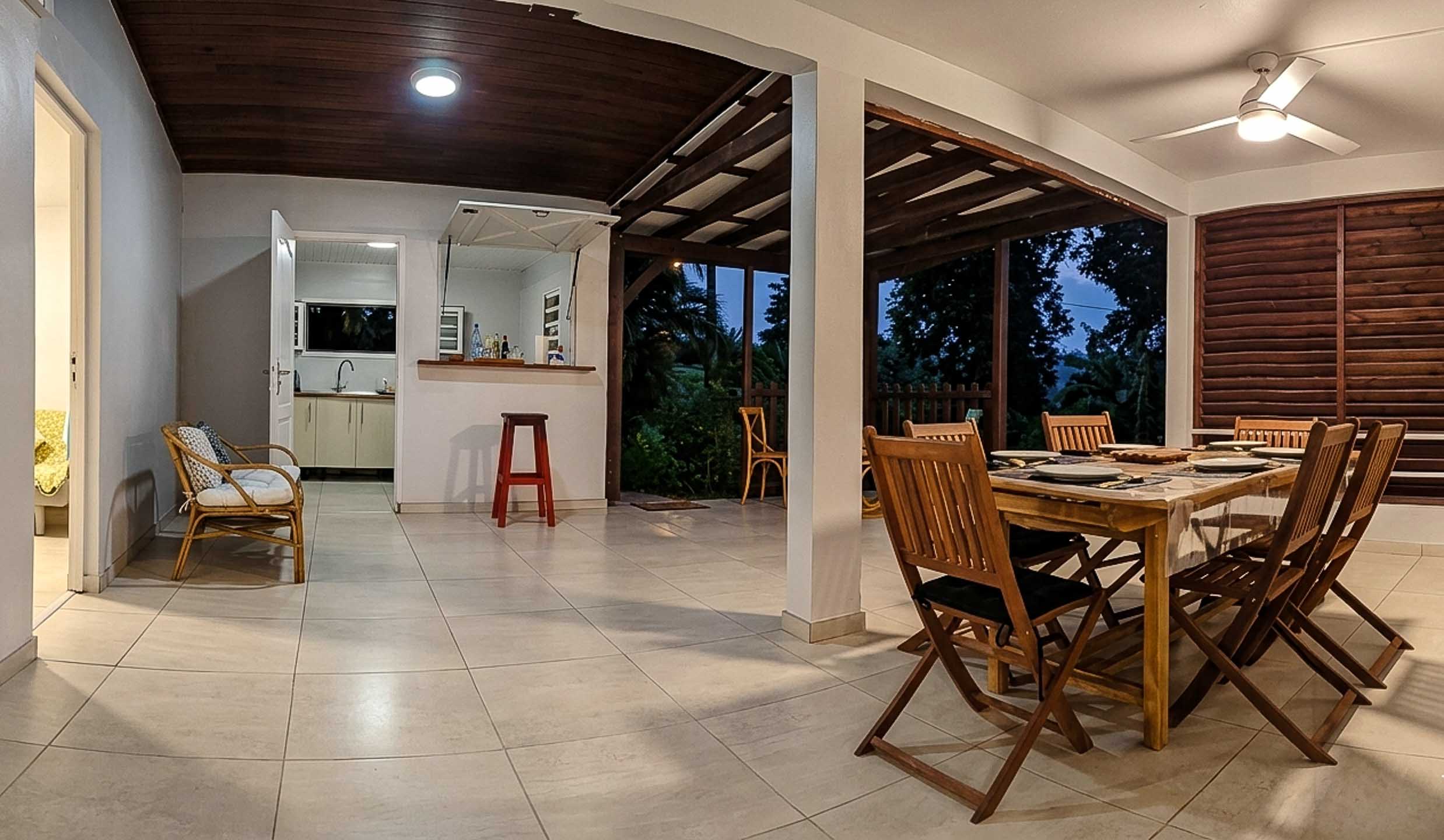 Véranda - Cuisine - Café kazazanmi Martinique